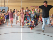 Großes Theaterspektakel für die Zeitlarner Schüler