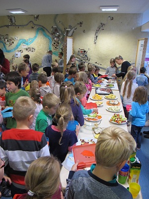 tl_files/schule-zeitlarn/daten/Aktuelles/Gesundes Fruehstueckklein.jpg