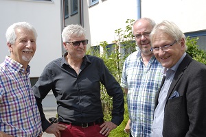 tl_files/schule-zeitlarn/daten/Aktuelles/_DSC9603Maennerrunde.jpg