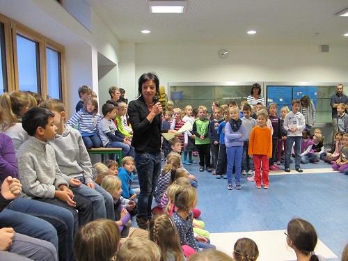 tl_files/schule-zeitlarn/daten/Aktuelles/schulgefluester1.jpg