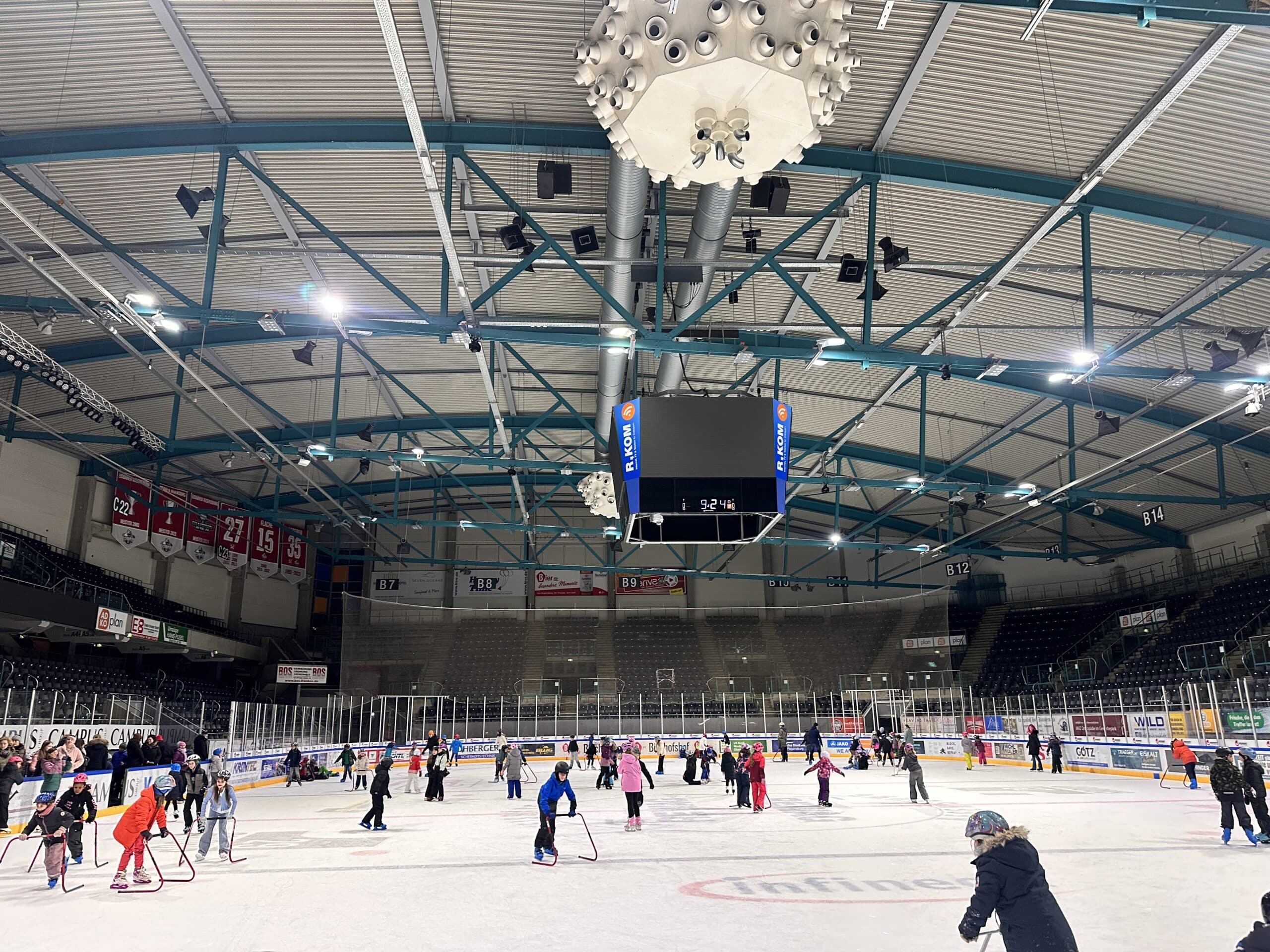 Aufs Eis, fertig, los!